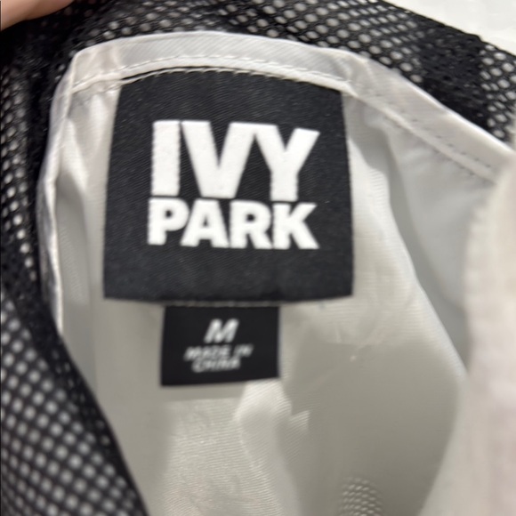IVY PARK White Jacket NWOT - Picture 2 of 6